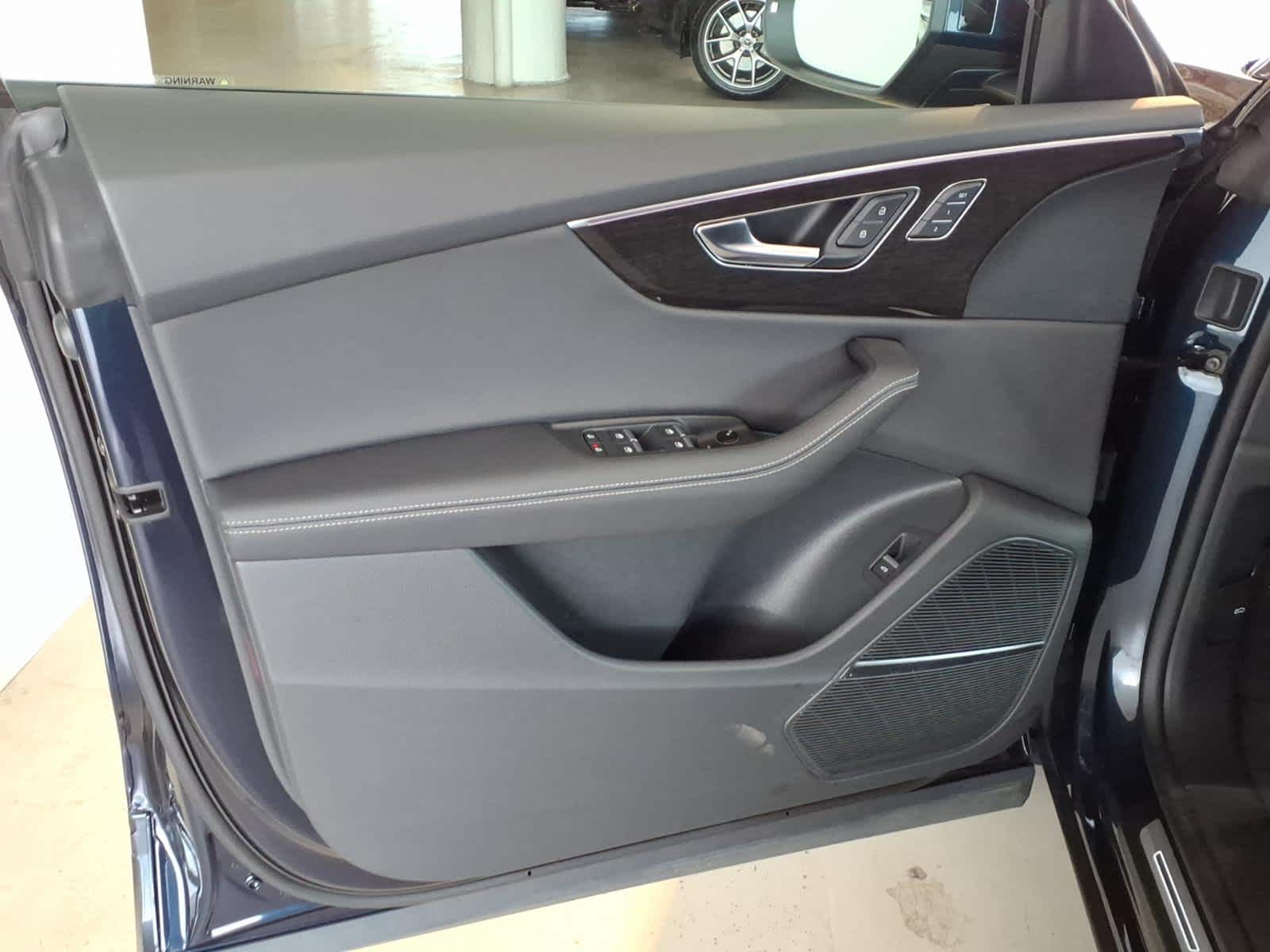 2026 Audi Q8 Premium Plus quattro