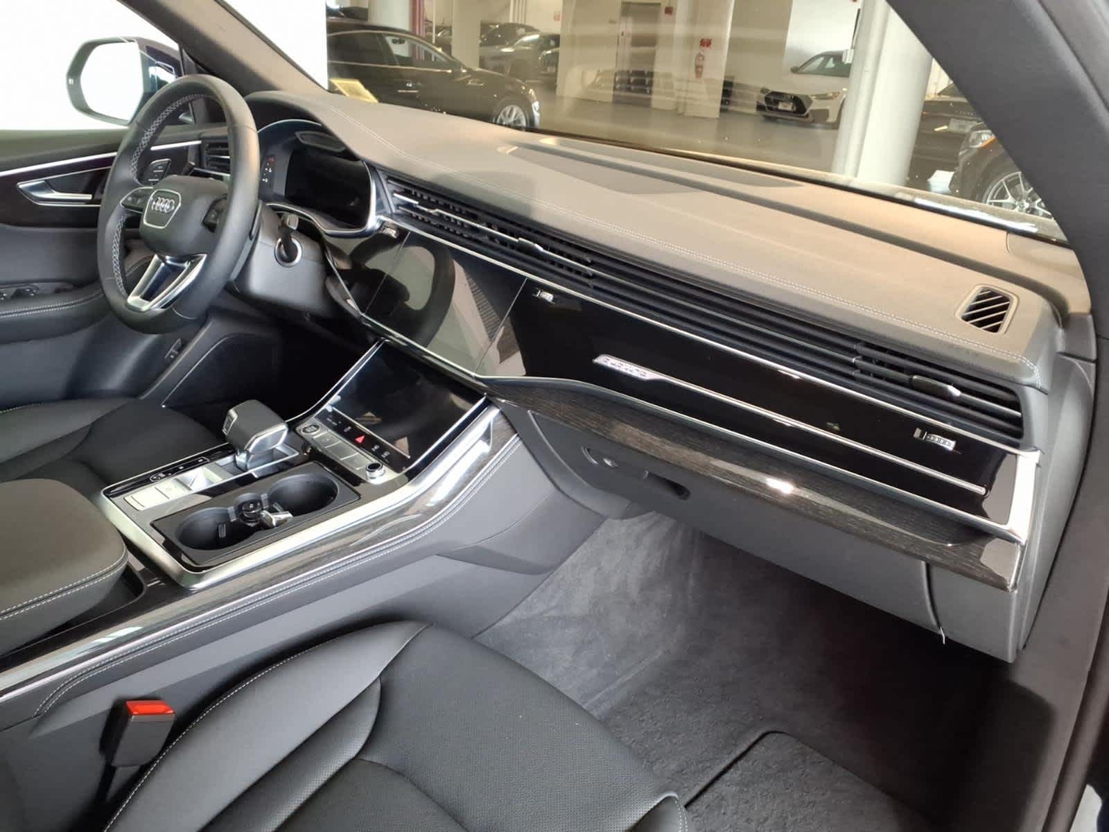 2026 Audi Q8 Premium Plus quattro