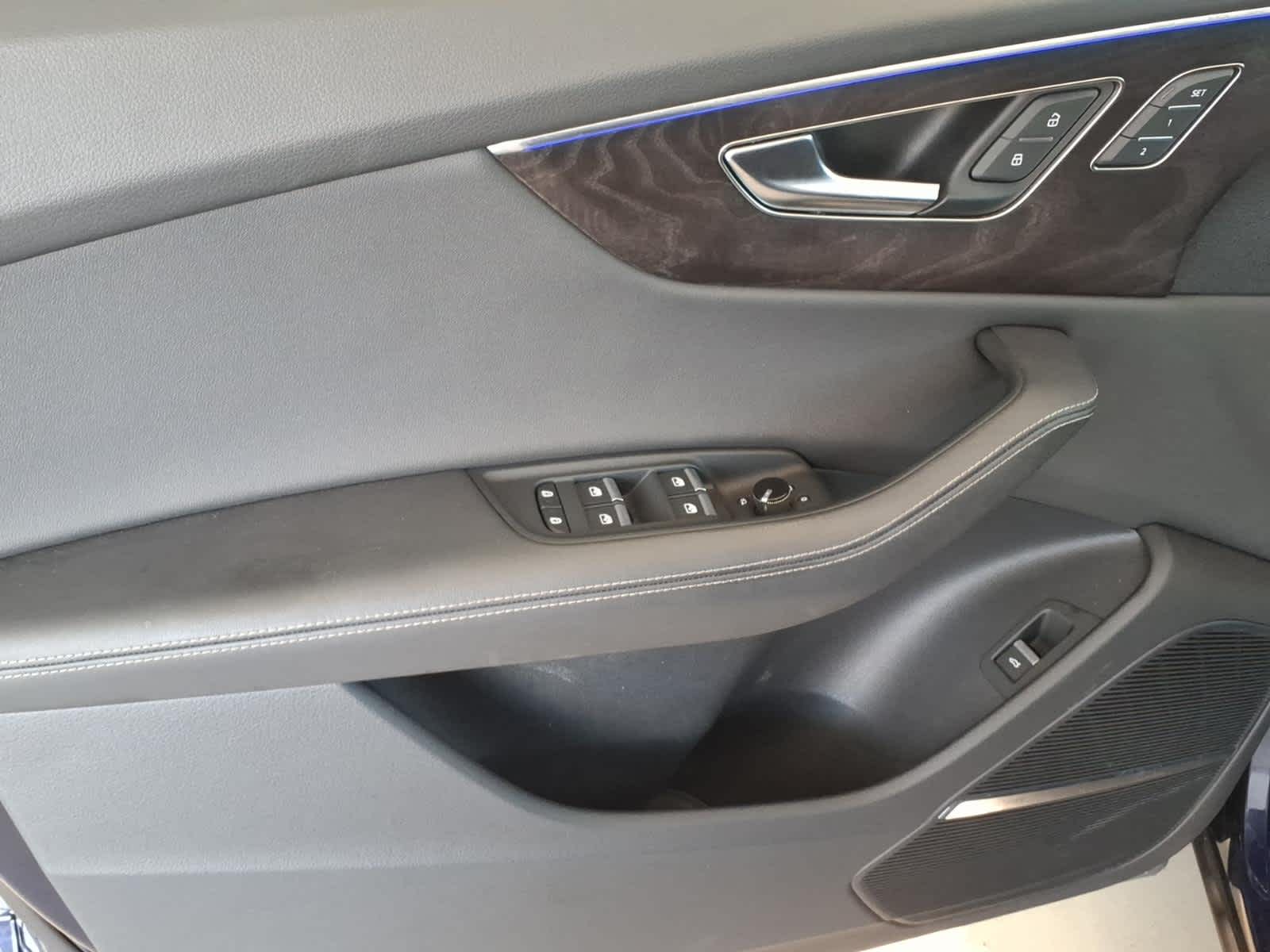 2023 Audi Q8 Premium Plus 55 TFSI quattro