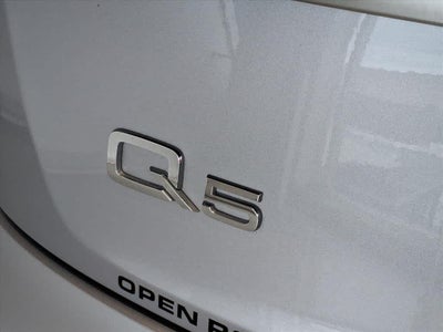 2022 Audi Q5 S line Prestige 45 TFSI quattro