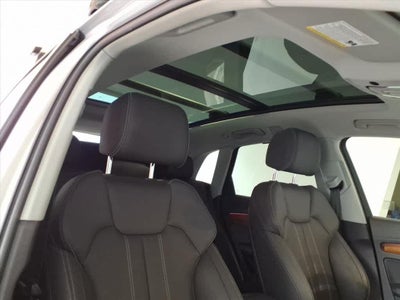 2022 Audi Q5 S line Prestige 45 TFSI quattro