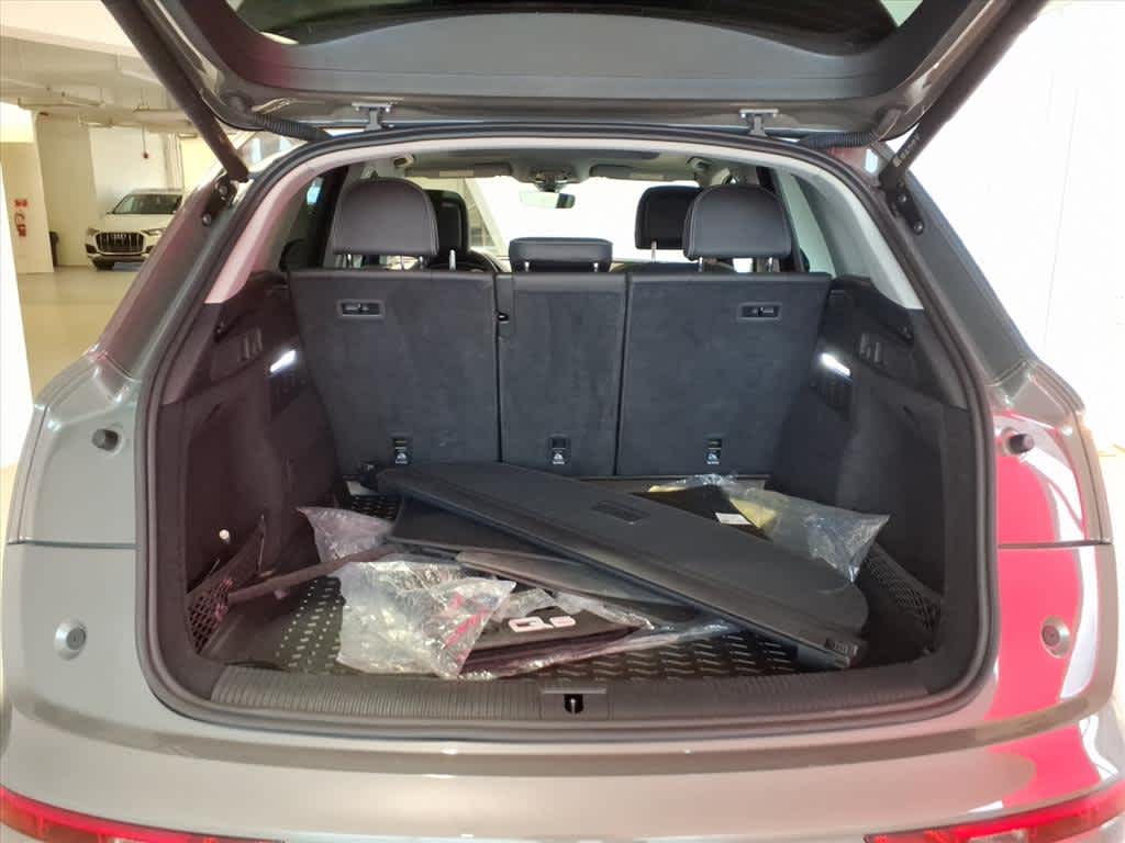 2023 Audi Q5 S line Prestige 45 TFSI quattro