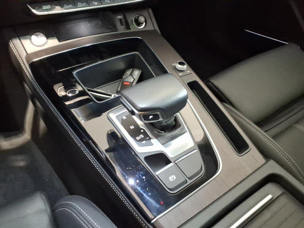2023 Audi Q5 S line Prestige 45 TFSI quattro