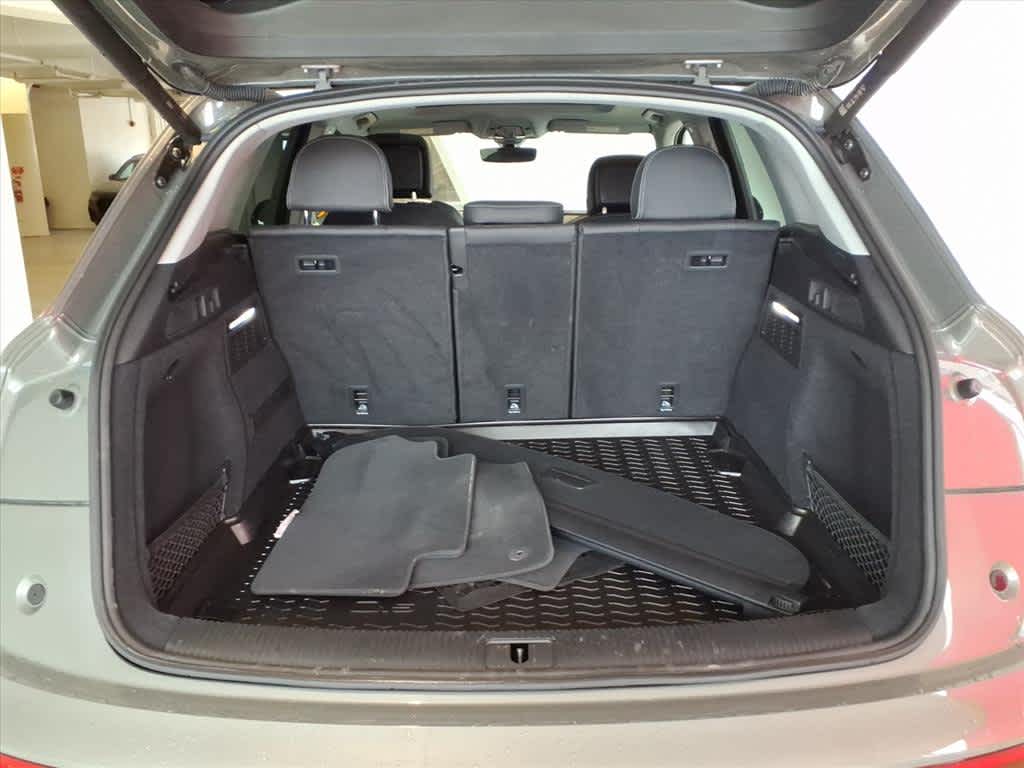 2023 Audi Q5 S line Prestige 45 TFSI quattro