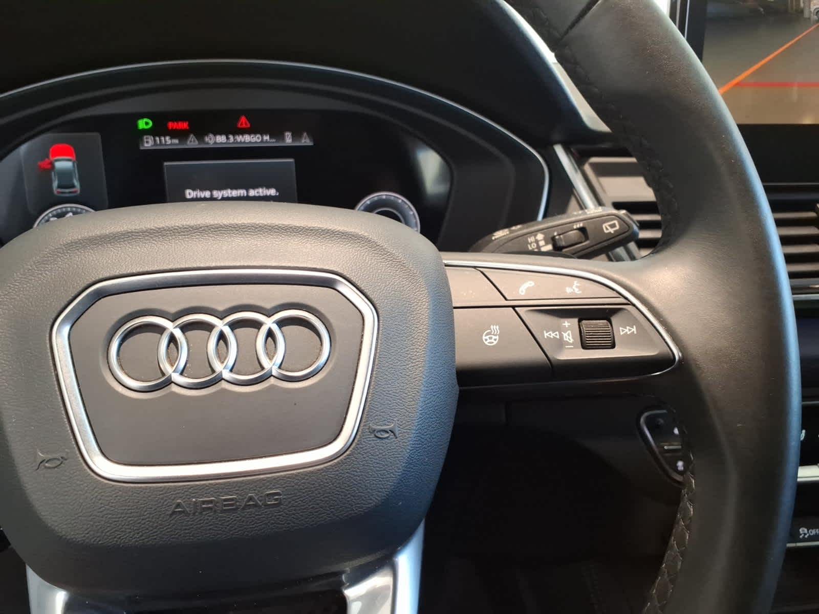 2023 Audi Q5 S line Prestige 45 TFSI quattro