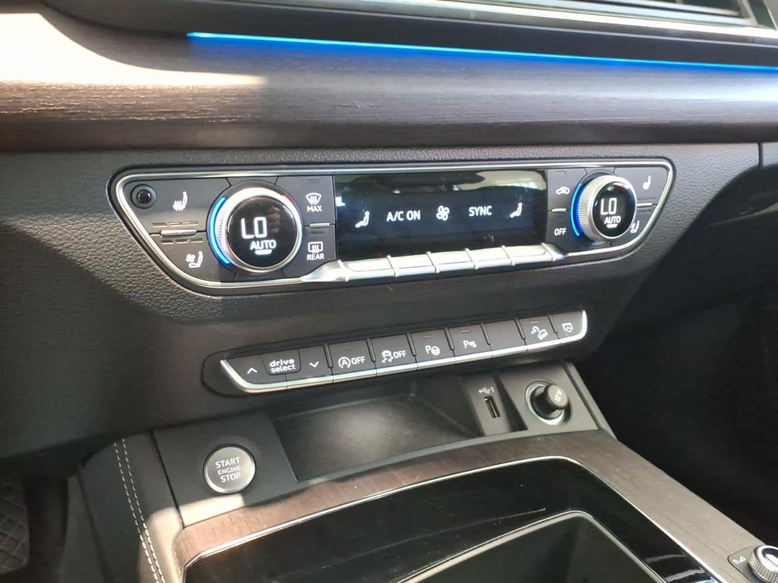 2023 Audi Q5 S line Prestige 45 TFSI quattro