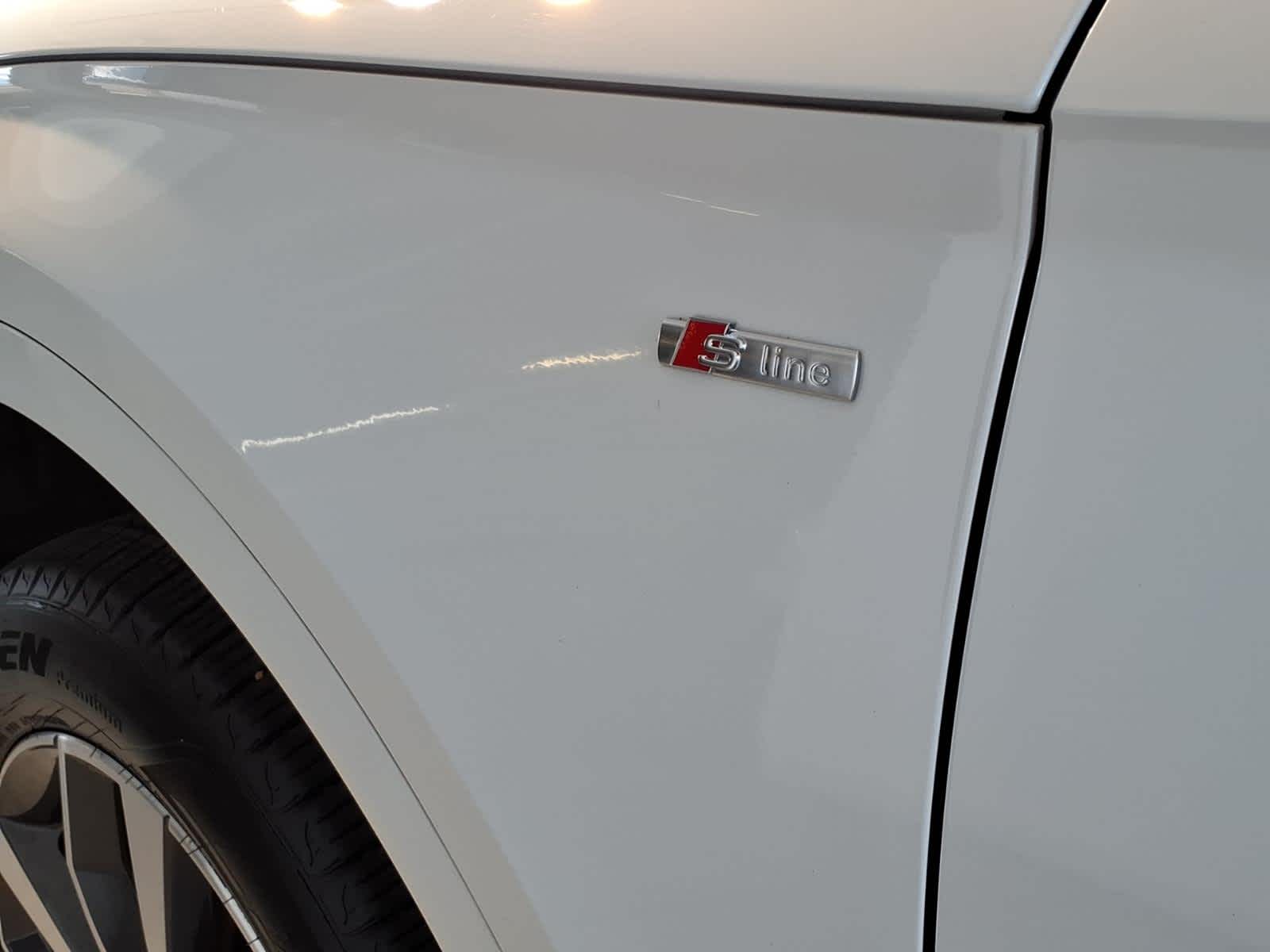2023 Audi Q5 S line Prestige 45 TFSI quattro