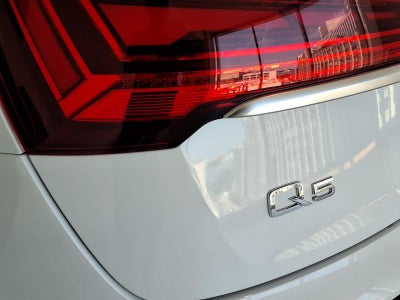 2023 Audi Q5 S line Prestige 45 TFSI quattro
