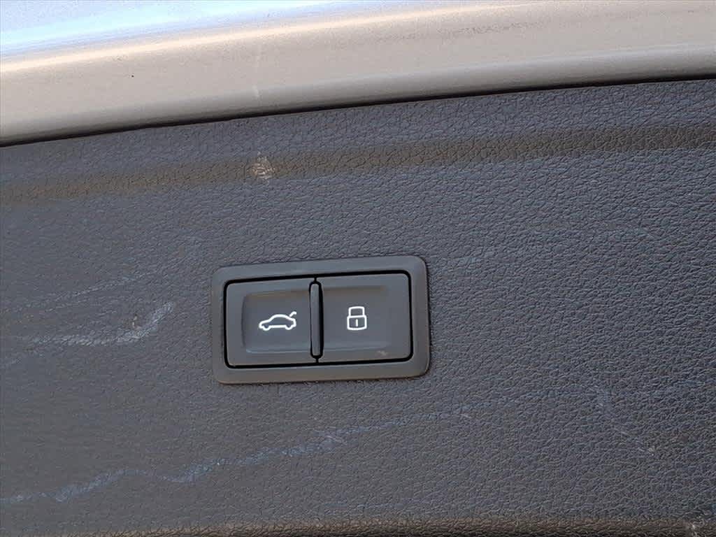 2023 Audi Q5 S line Premium 45 TFSI quattro