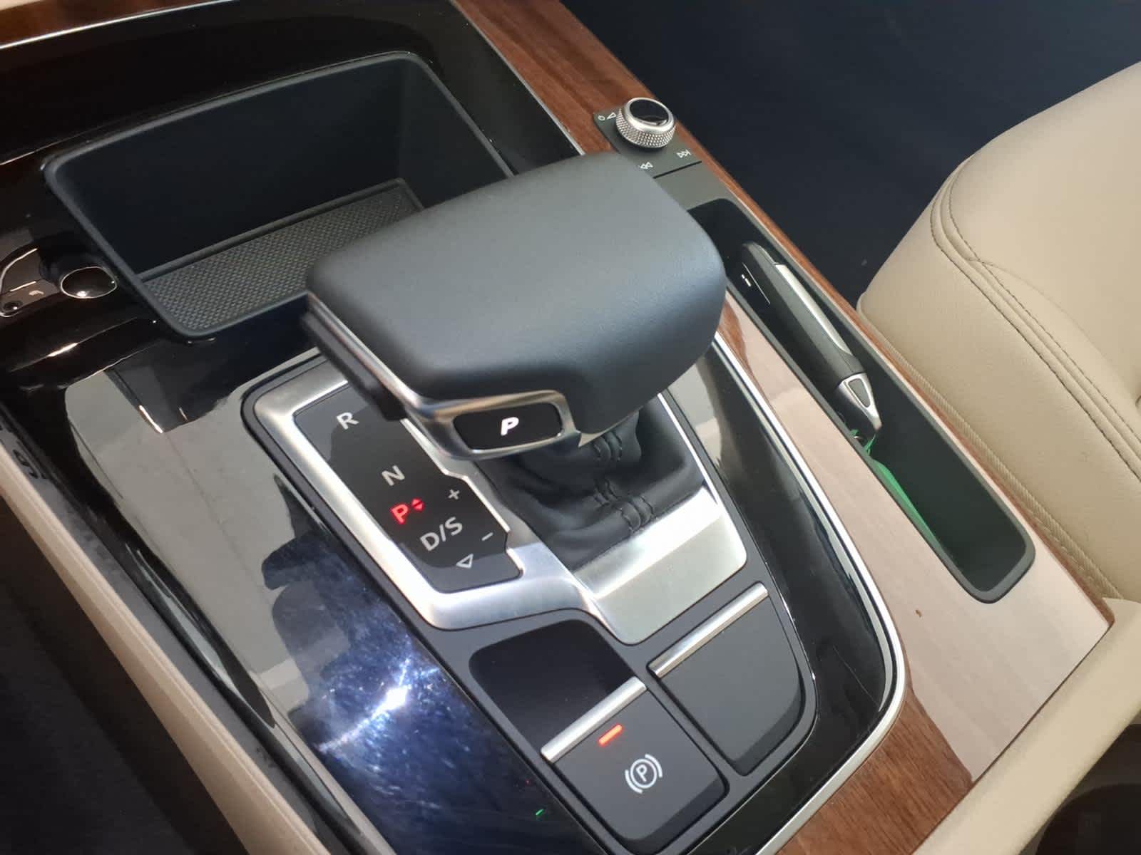 2023 Audi Q5 S line Premium 45 TFSI quattro