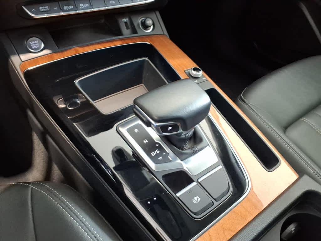 2023 Audi Q5 S line Premium 45 TFSI quattro