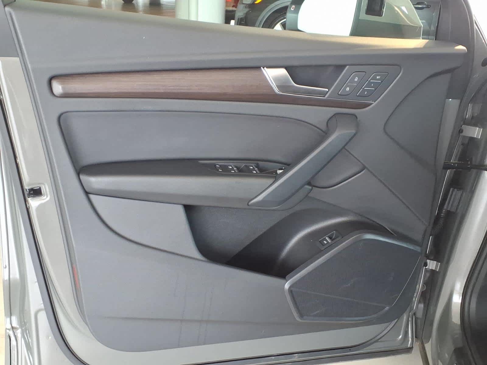 2023 Audi Q5 S line Premium 45 TFSI quattro