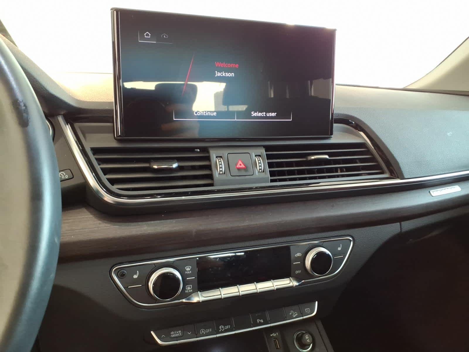 2023 Audi Q5 S line Premium 45 TFSI quattro
