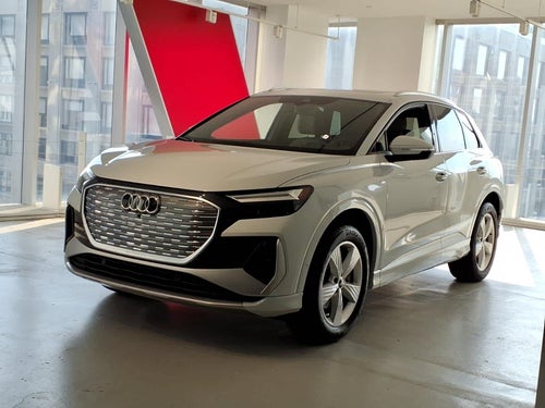 2024 Audi Q4 e-tron Premium Plus 50 quattro