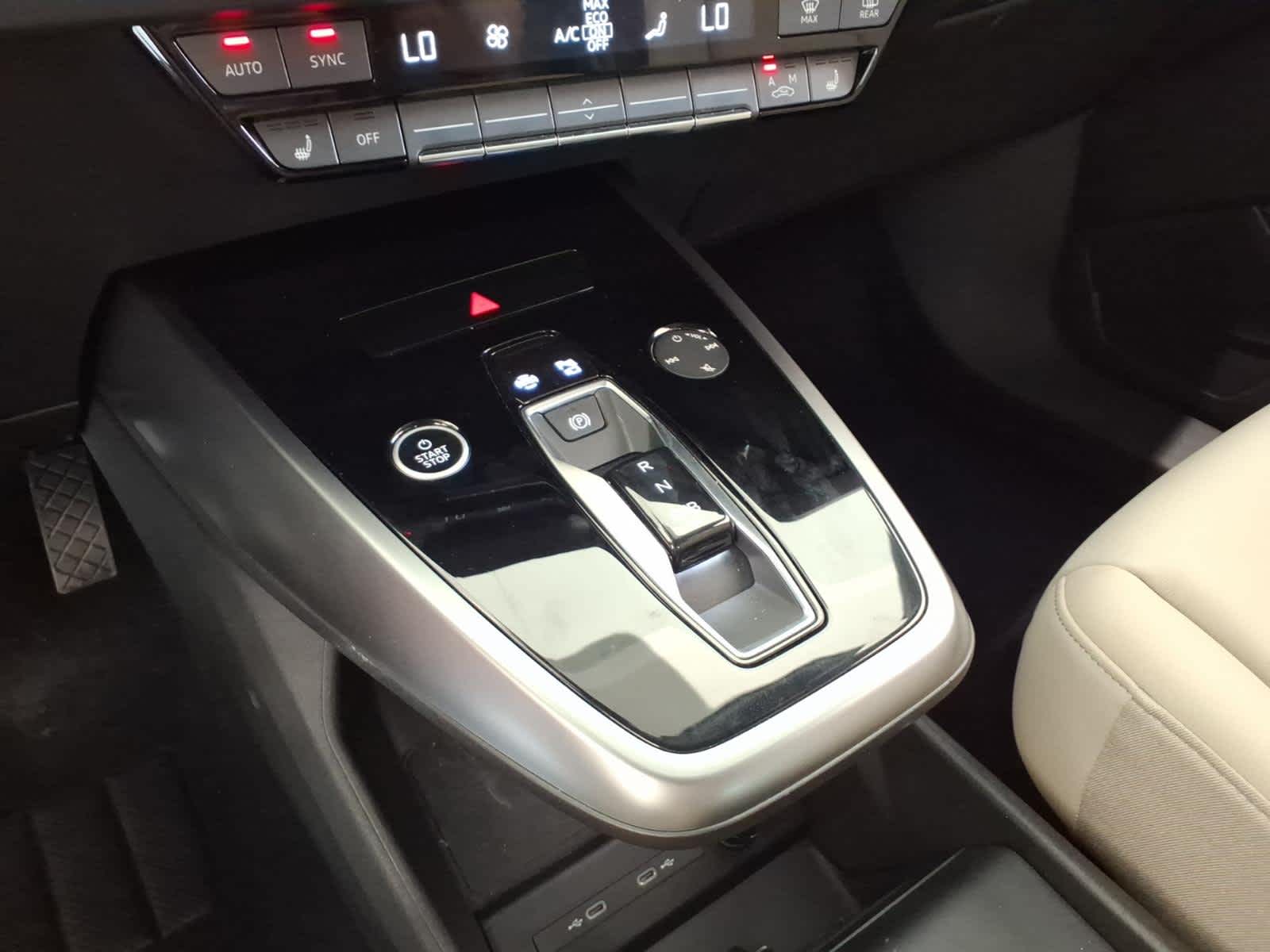 2024 Audi Q4 e-tron Premium Plus 50 quattro