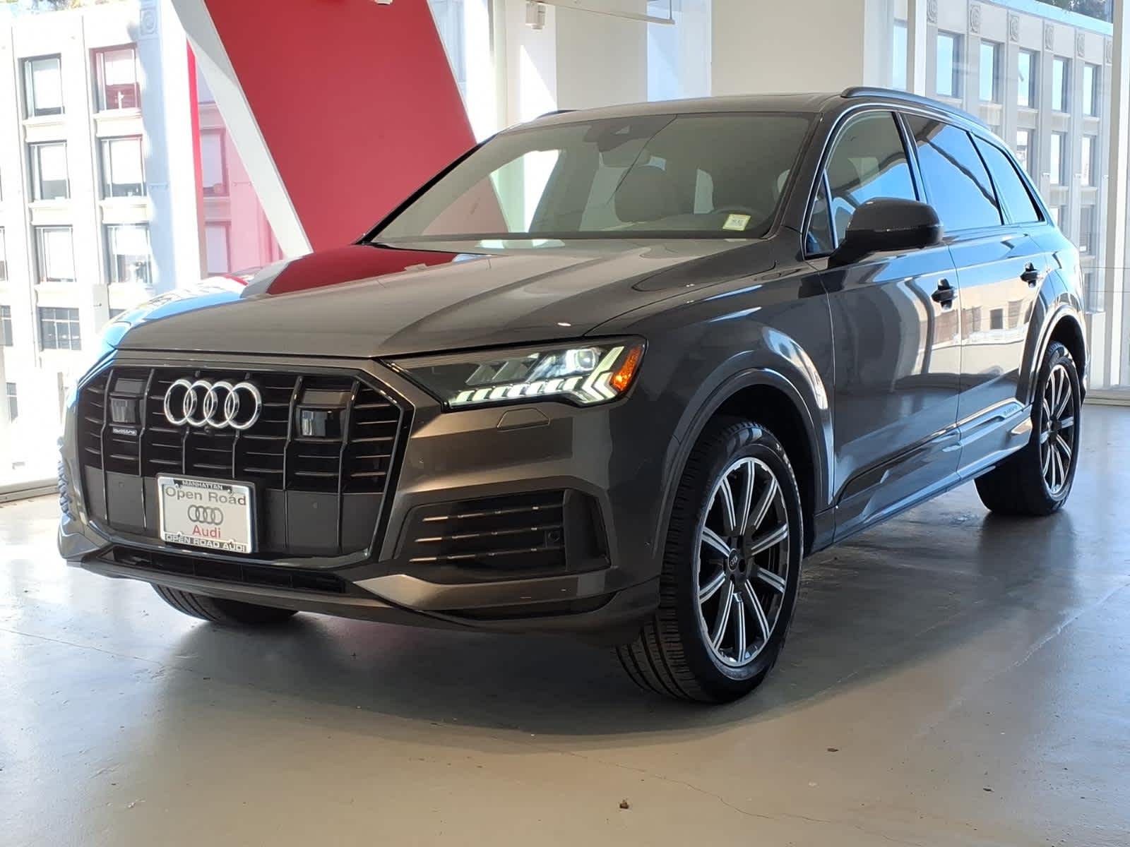 2023 Audi Q7 Premium Plus