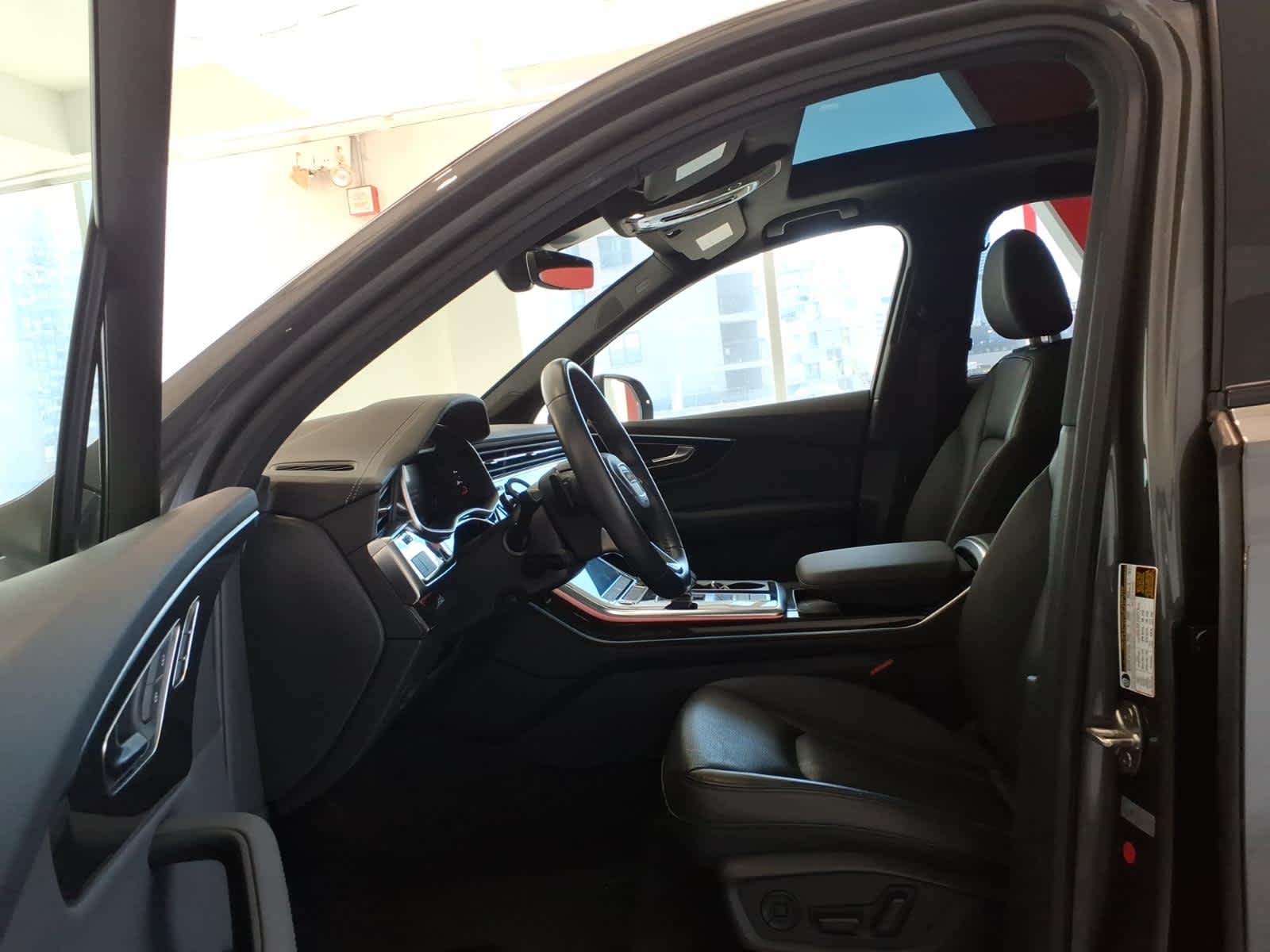 2023 Audi Q7 Premium Plus 45 TFSI quattro