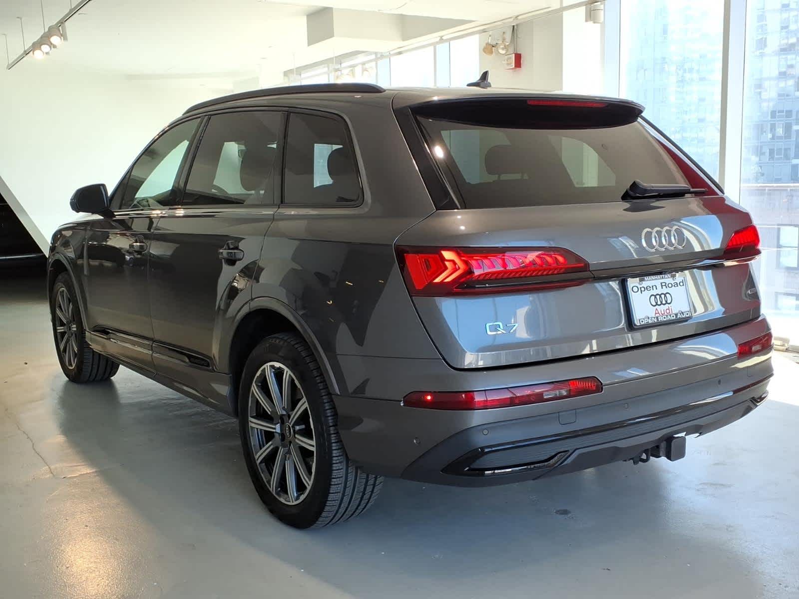 2023 Audi Q7 Premium Plus 45 TFSI quattro
