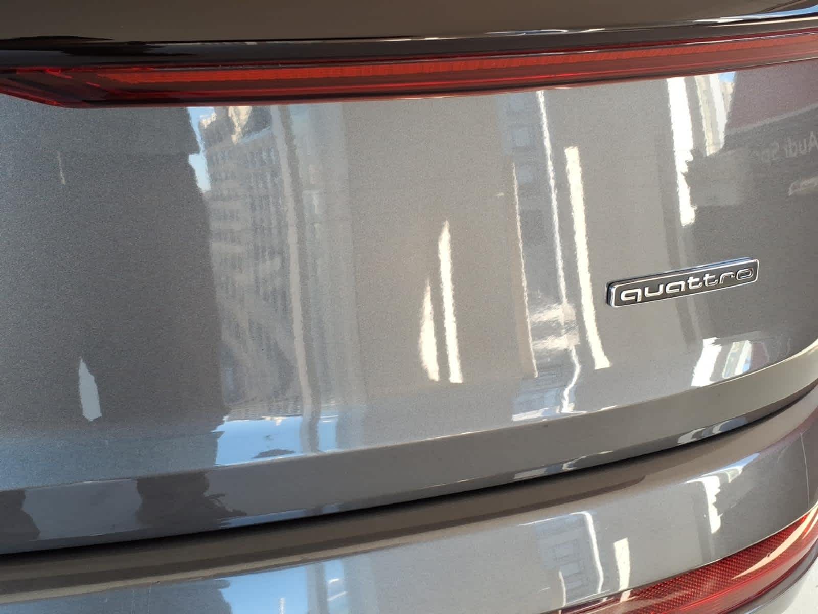 2023 Audi Q7 Premium Plus 45 TFSI quattro