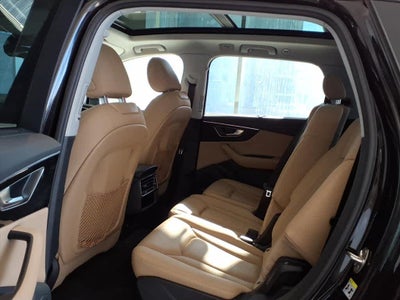 2023 Audi Q7 Premium Plus 45 TFSI quattro