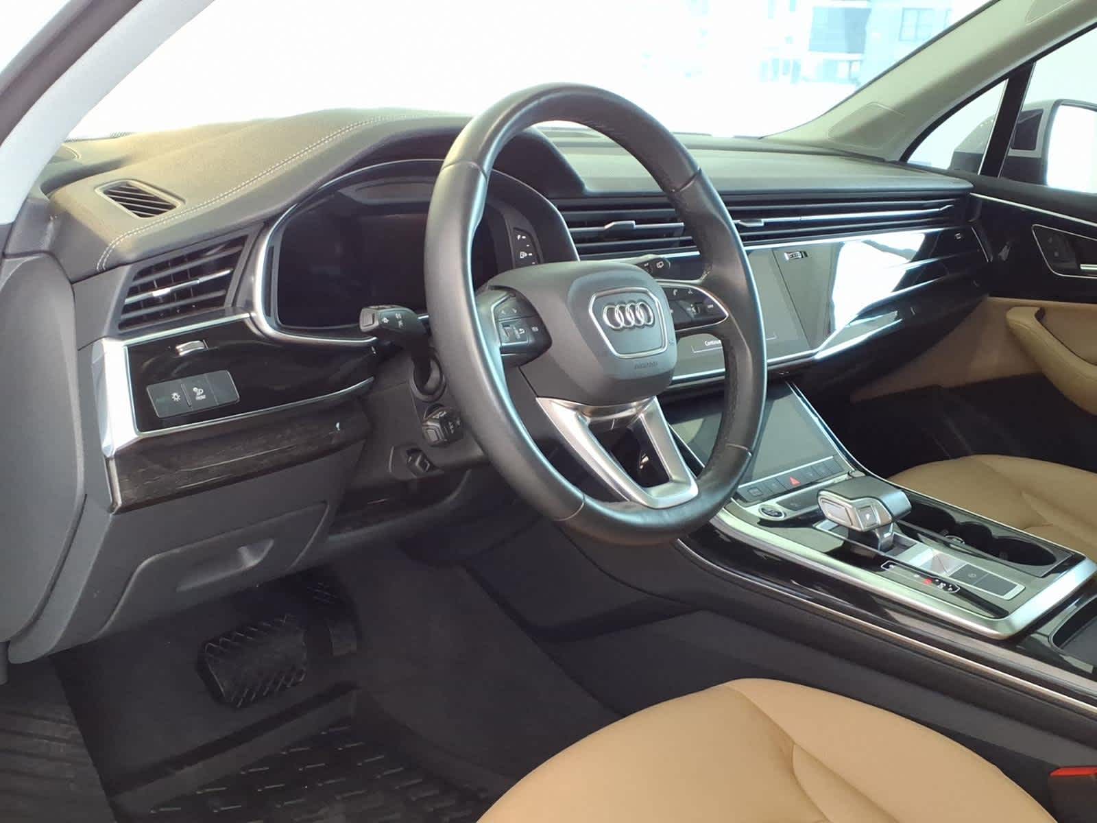 2023 Audi Q7 Premium Plus 45 TFSI quattro
