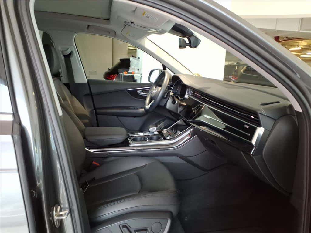2023 Audi Q7 Premium Plus 45 TFSI quattro