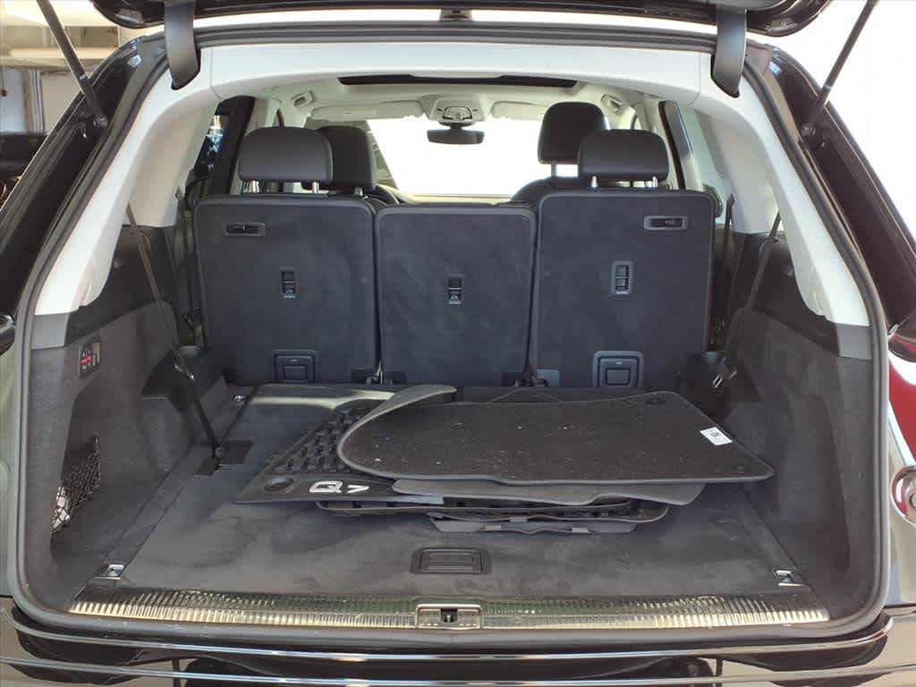 2023 Audi Q7 Premium Plus 45 TFSI quattro