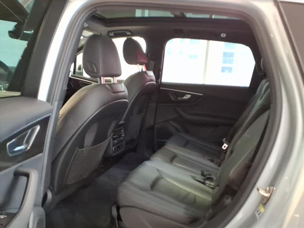 2023 Audi Q7 Premium Plus 45 TFSI quattro