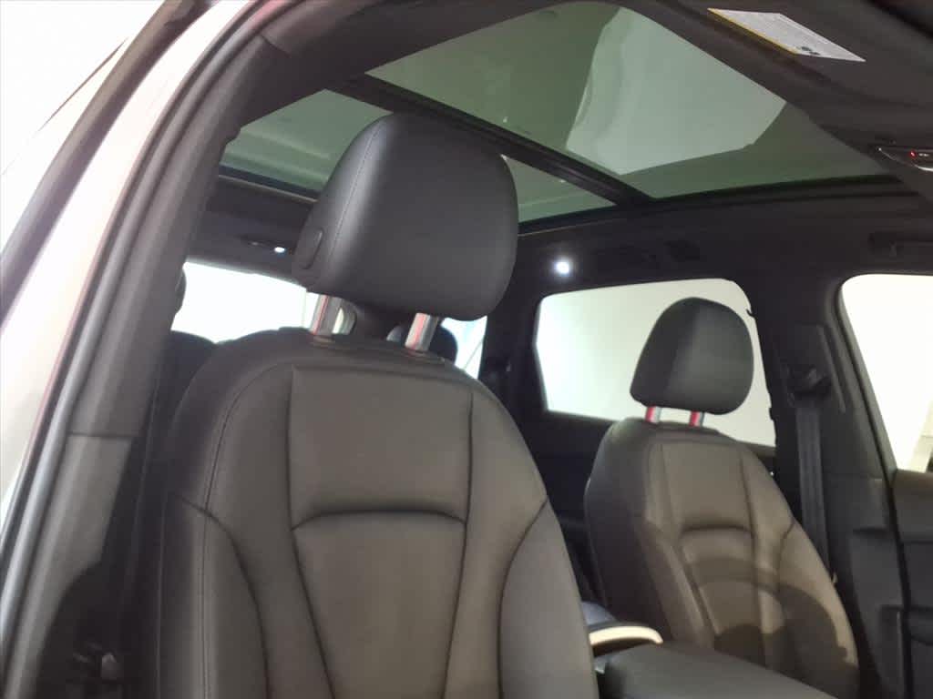 2023 Audi Q7 Premium Plus 45 TFSI quattro
