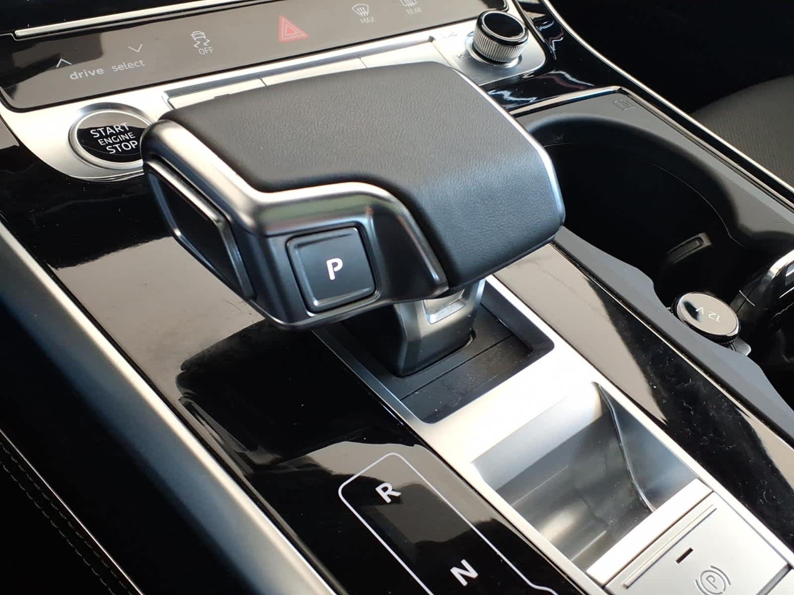 2026 Audi Q7 Premium Plus 55 quattro *Ltd Avail*