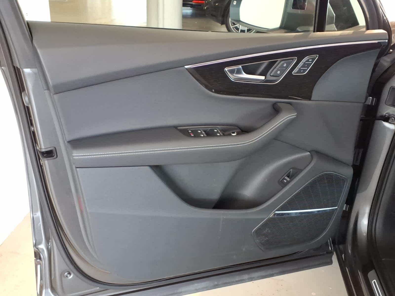 2026 Audi Q7 Premium Plus 55 quattro *Ltd Avail*