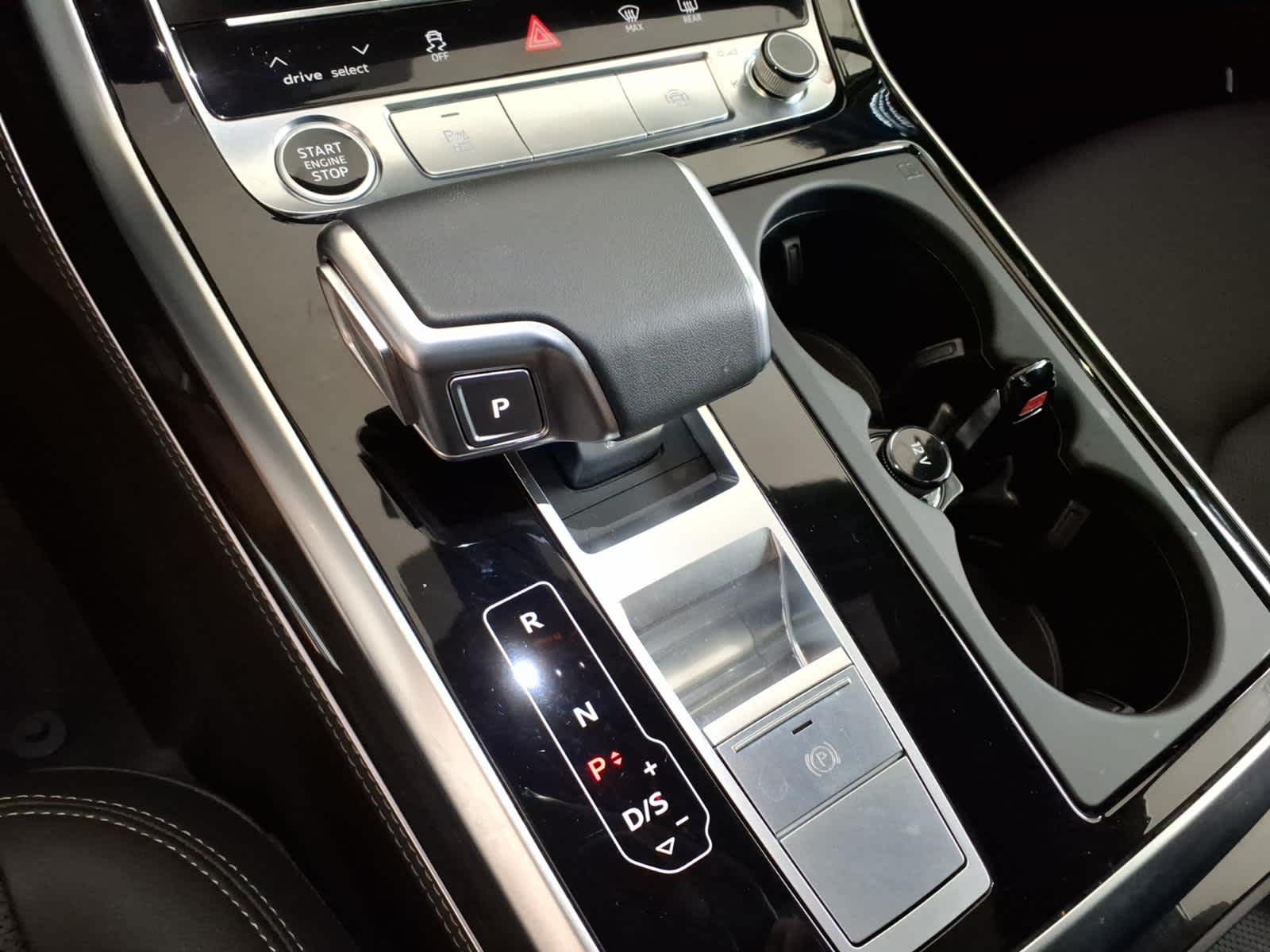 2026 Audi Q7 Premium Plus 55 quattro *Ltd Avail*