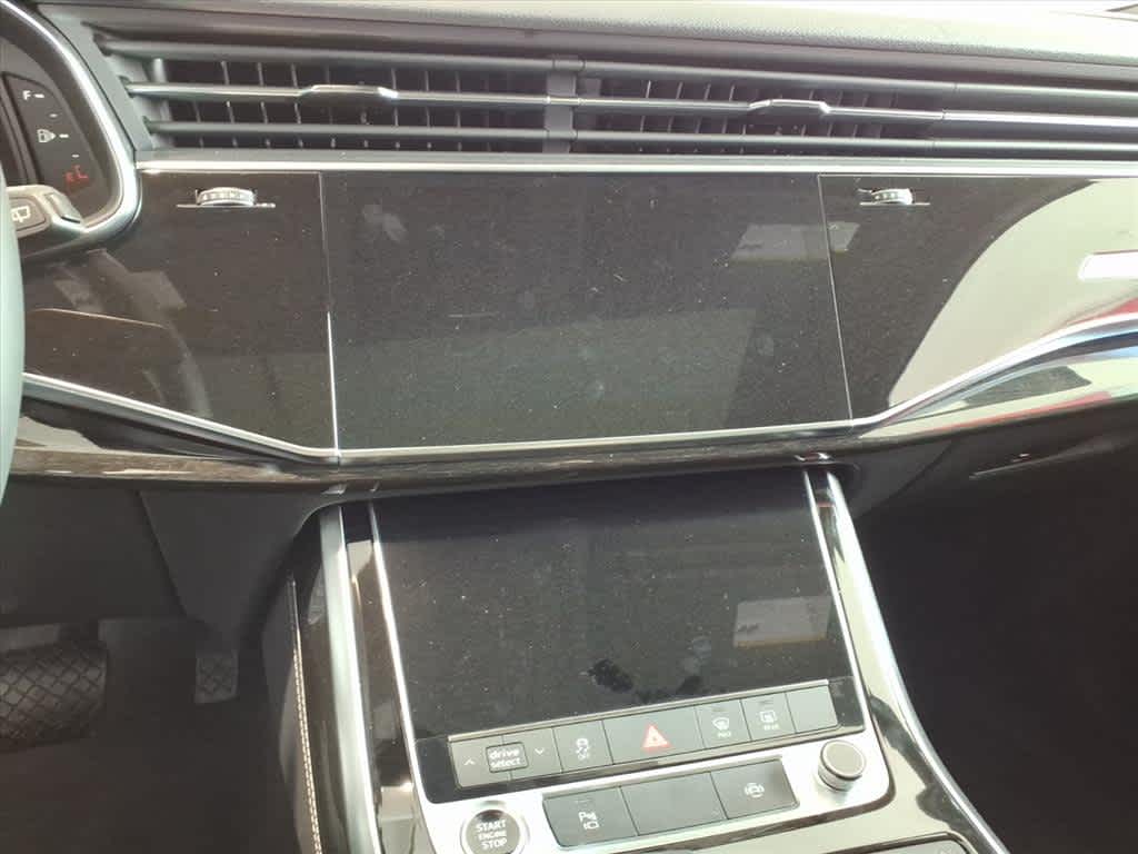 2025 Audi Q7 Premium Plus 55 TFSI quattro