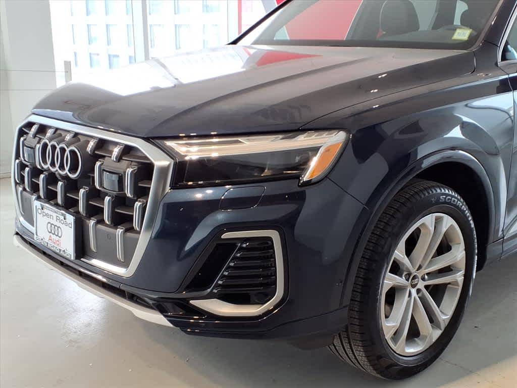 2025 Audi Q7 Premium Plus 55 TFSI quattro