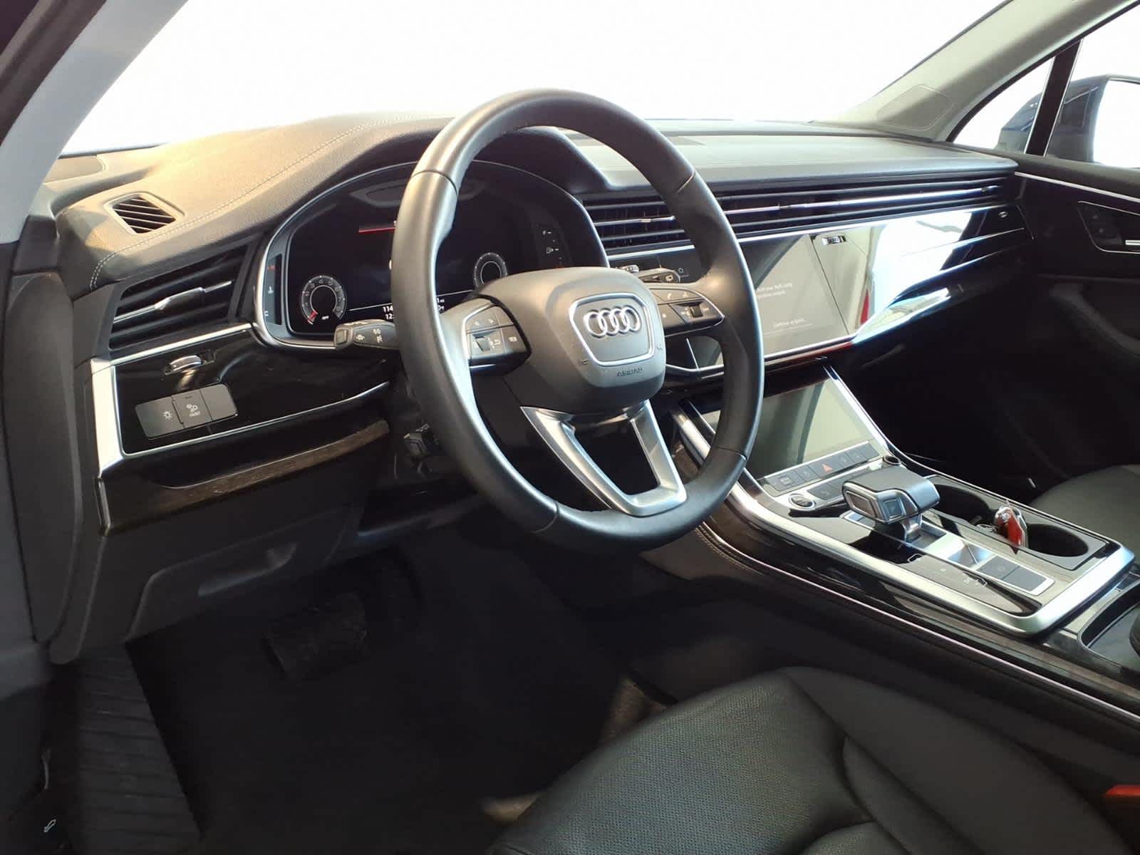 2023 Audi Q7 Premium Plus 55 TFSI quattro