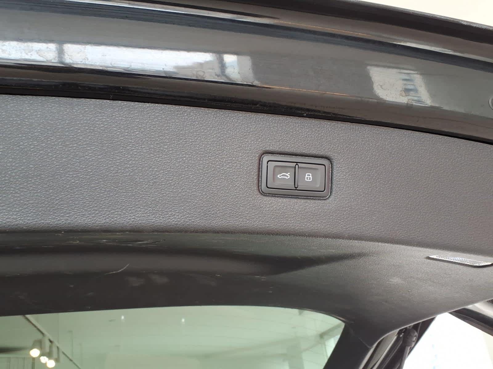 2023 Audi Q7 Premium Plus 55 TFSI quattro