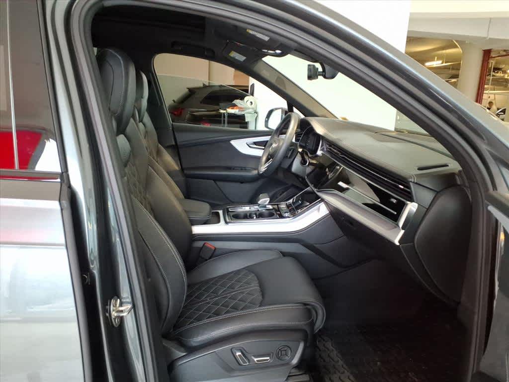 2024 Audi Q7 Prestige 55 TFSI quattro