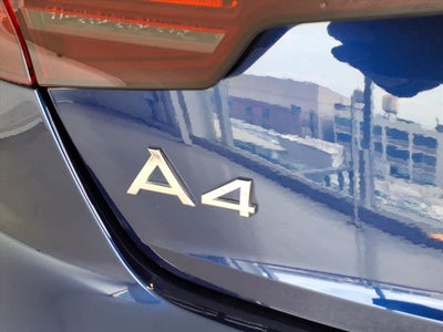 2022 Audi A4 Premium 40 TFSI quattro