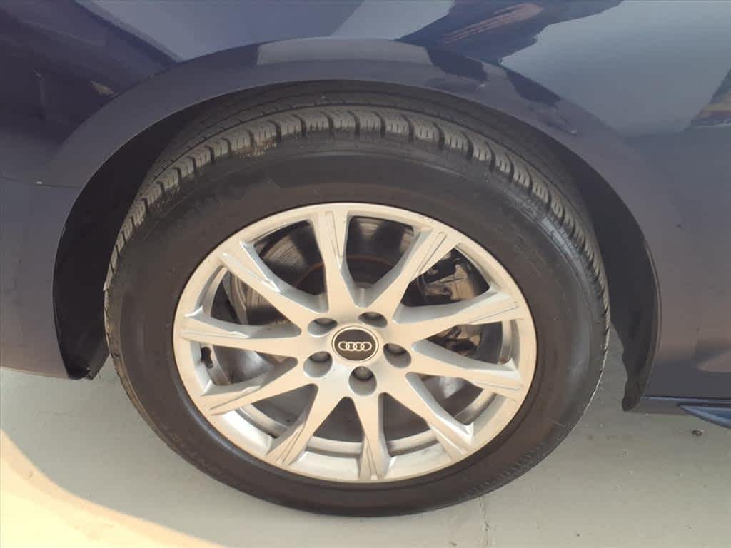 2022 Audi A4 Premium 40 TFSI quattro