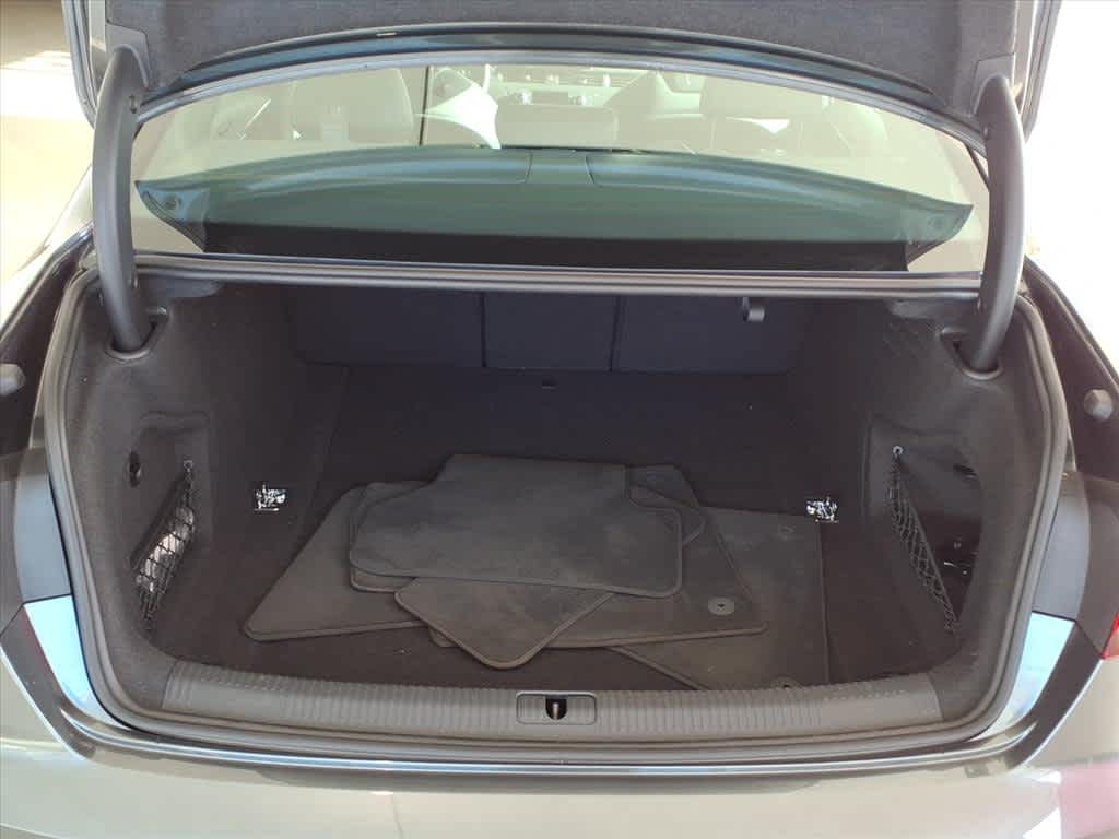 2023 Audi A4 S line Premium 45 TFSI quattro