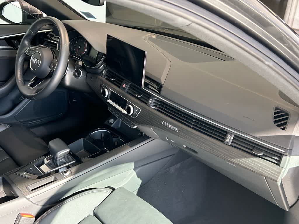 2023 Audi A4 S line Premium 45 TFSI quattro