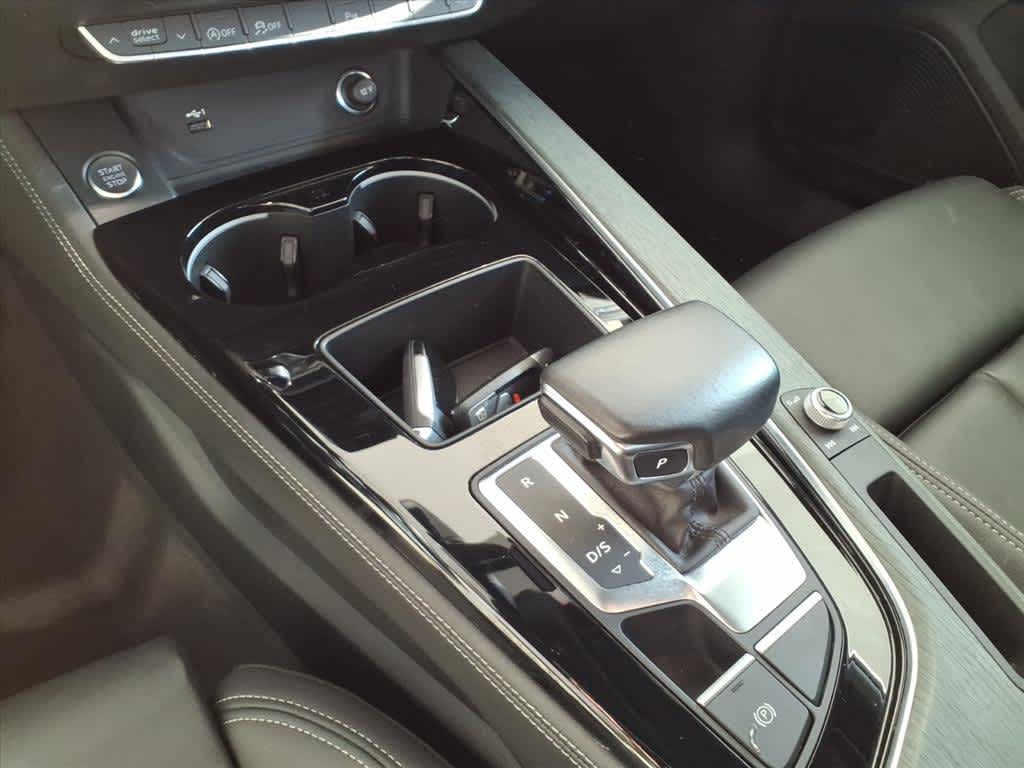 2023 Audi A4 S line Premium Plus 45 TFSI quattro