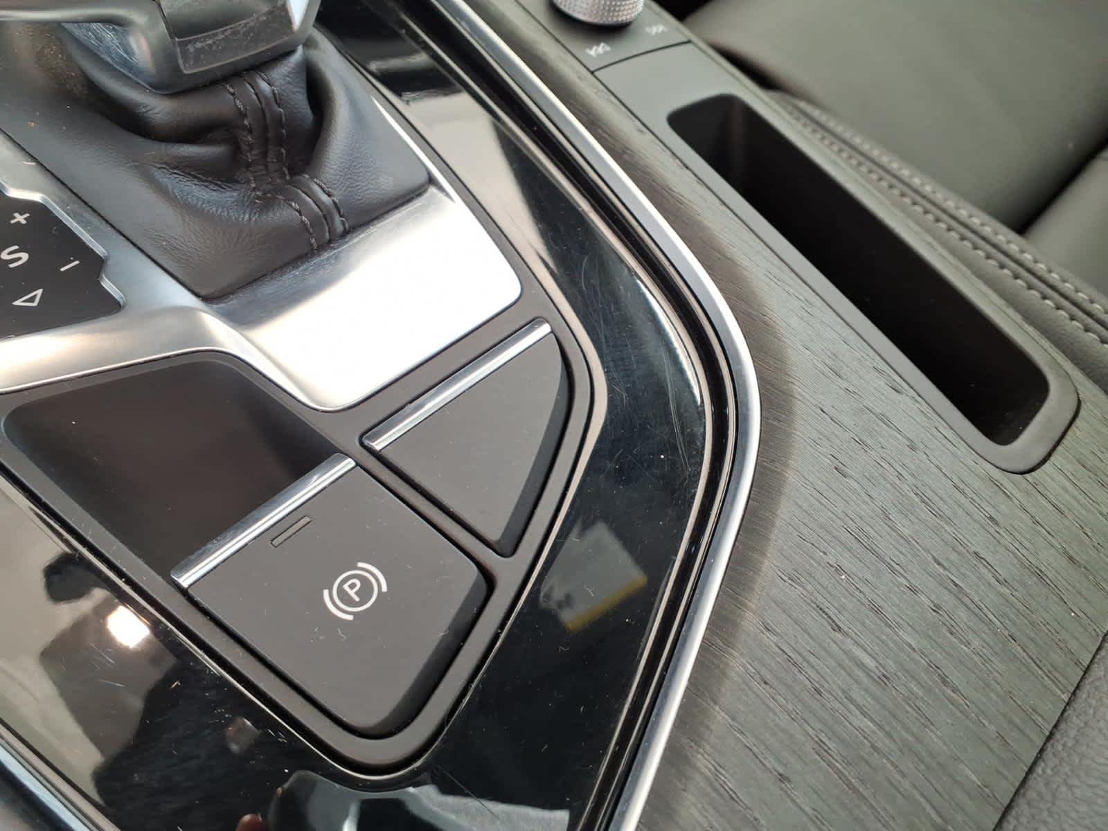 2023 Audi A4 S line Premium Plus 45 TFSI quattro