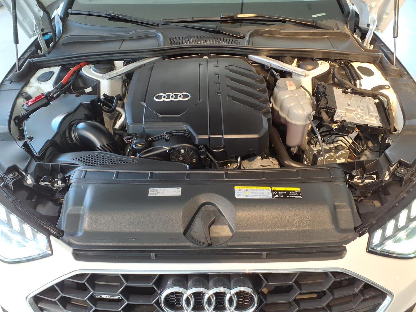 2023 Audi A4 S line Premium Plus 45 TFSI quattro