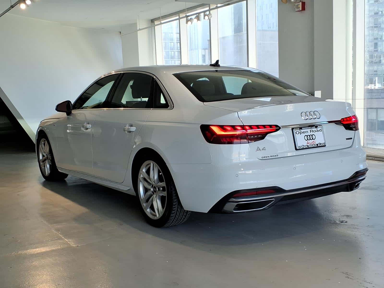 2023 Audi A4 S line Premium Plus 45 TFSI quattro