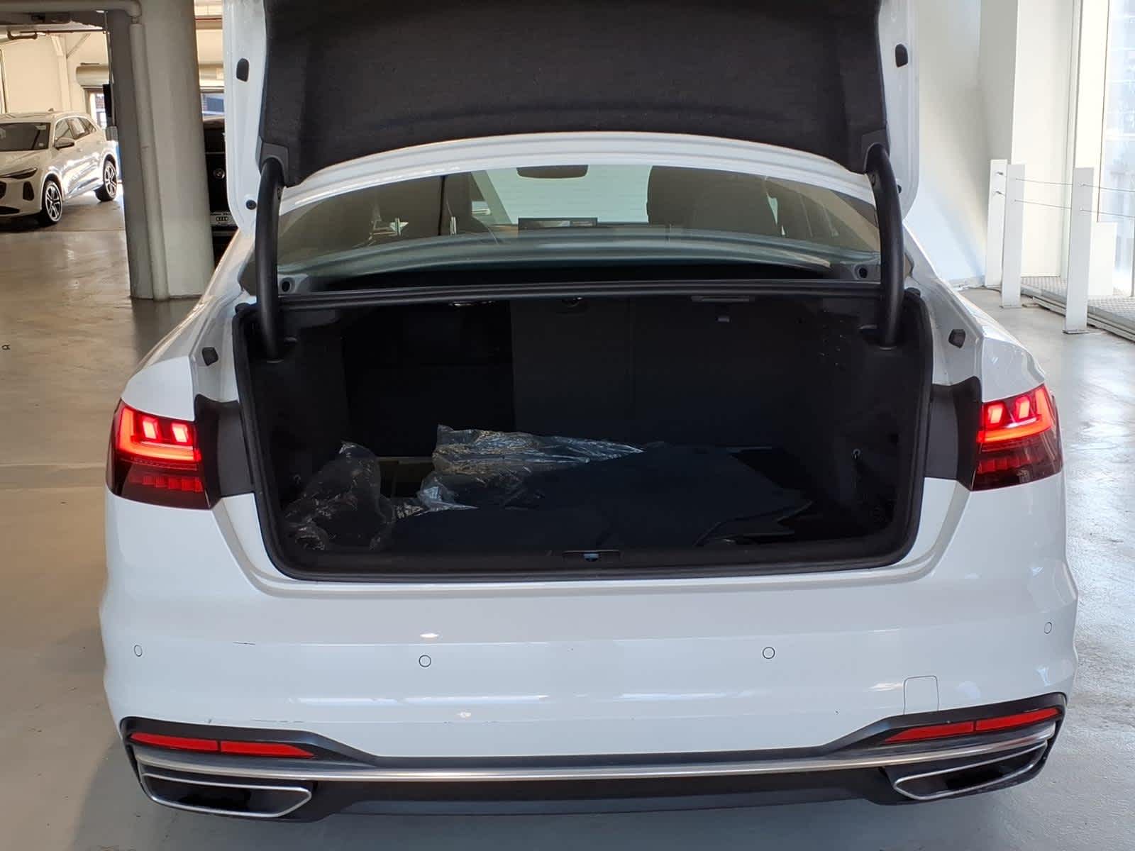 2023 Audi A4 S line Premium Plus 45 TFSI quattro
