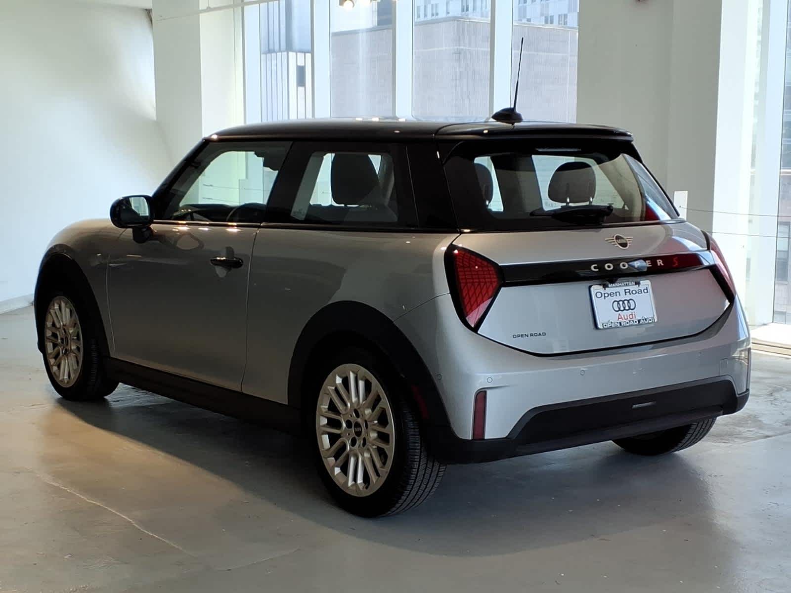 2025 MINI Hardtop 2 Door Cooper S FWD