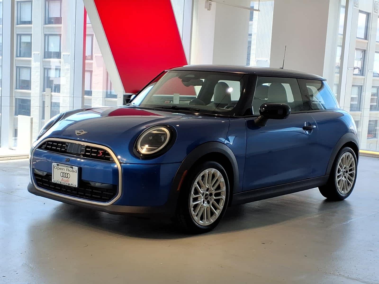 2025 MINI Hardtop 2 Door Cooper S FWD