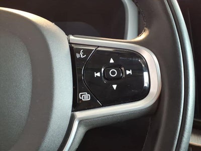 2022 Volvo XC60 B6 AWD Inscription